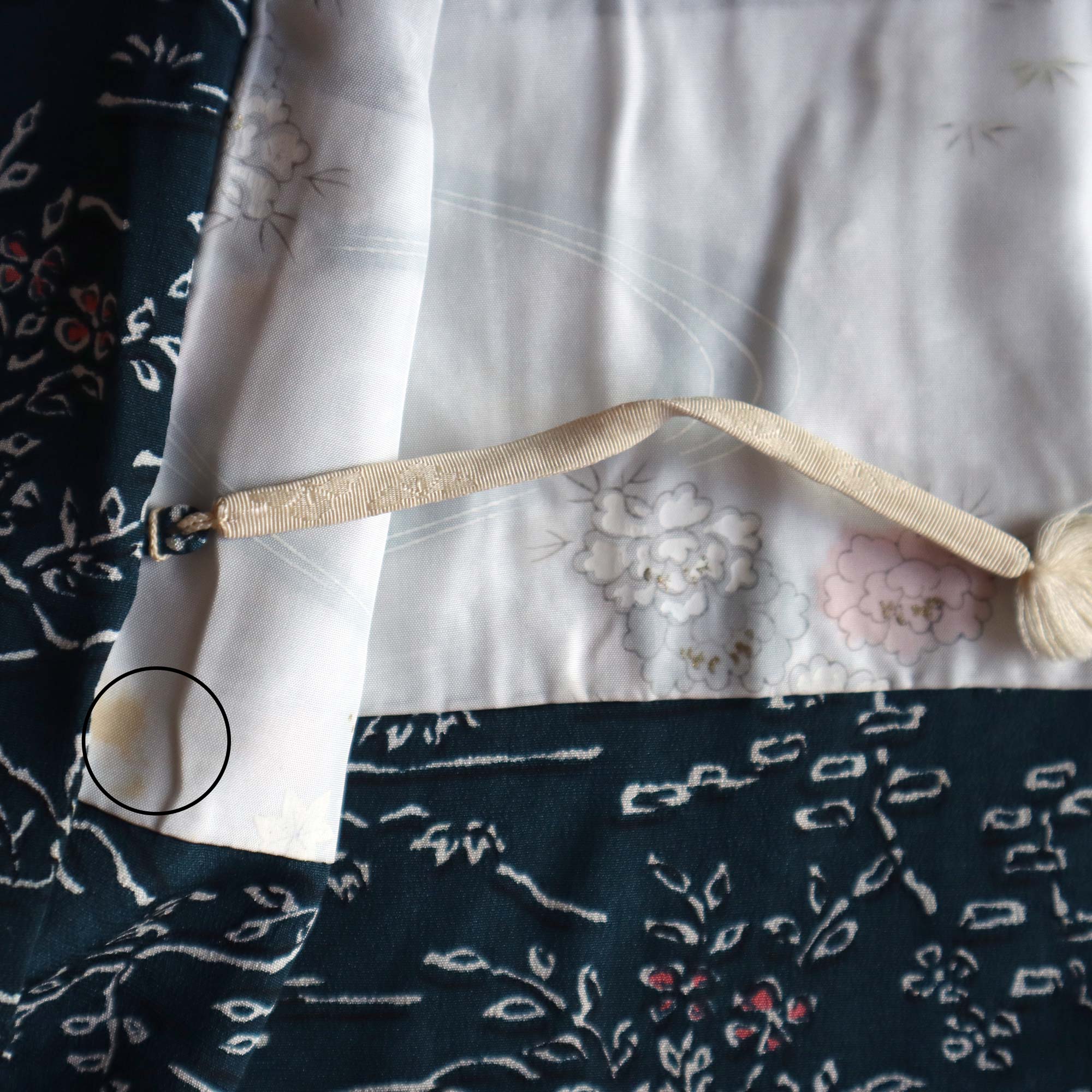 Haori - Étang Bleu aux Nénuphars Roses